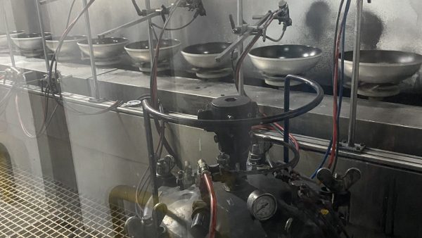 不粘锅喷涂原图